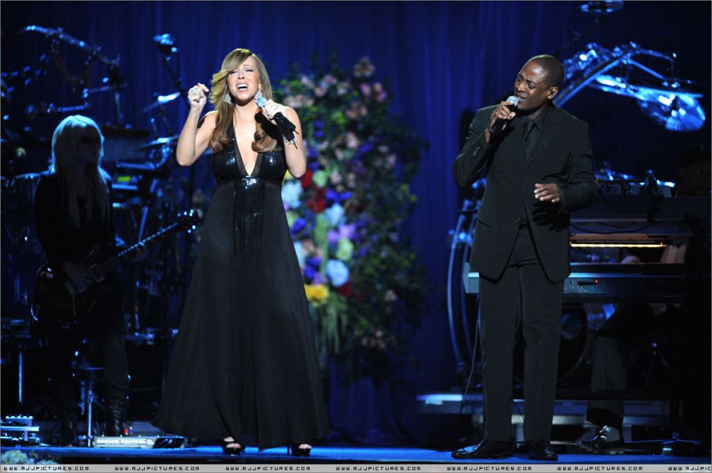 Mariah Carey & Trey Lorenz Perform I'll Be There 004-80
