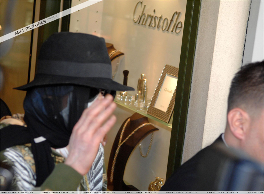 2009 Shopping In Beverly Hills 014-36