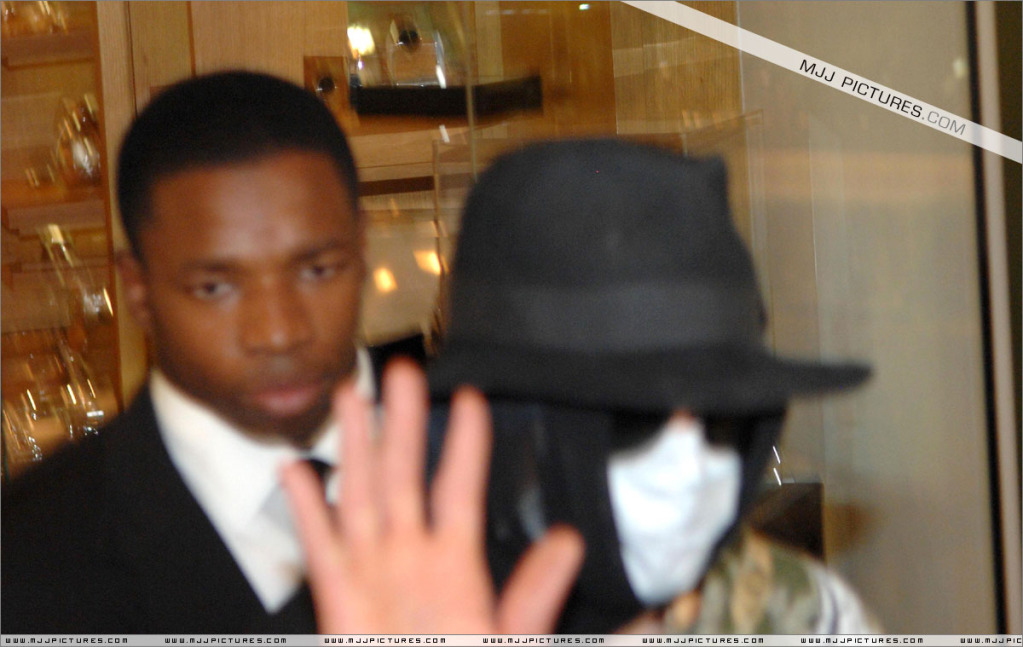 2009 Shopping In Beverly Hills 015-34