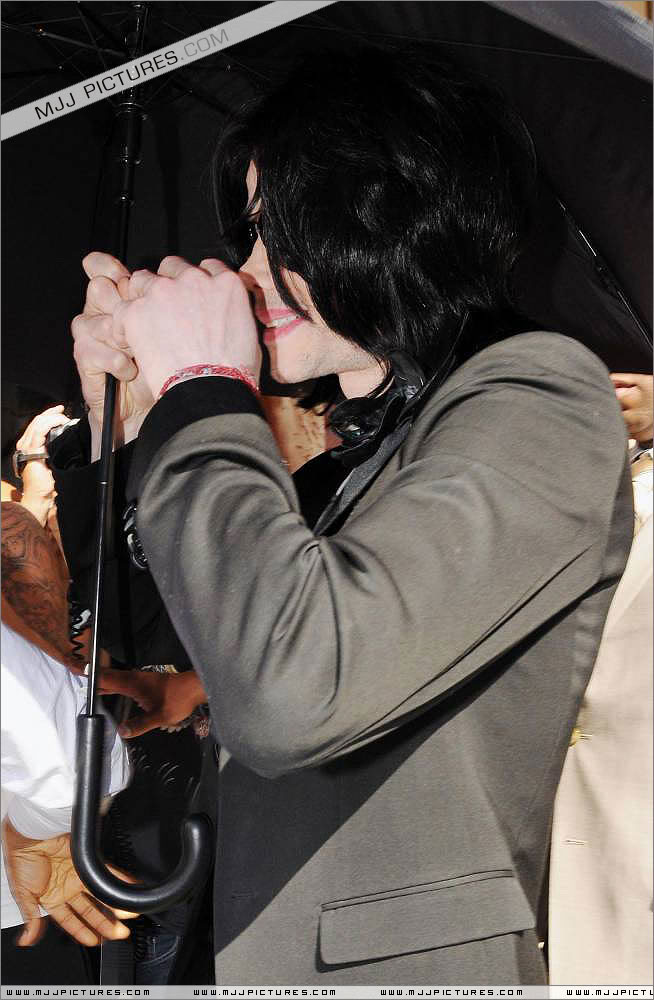 Michael - Michael Shopping In Beverly Hills 056-1