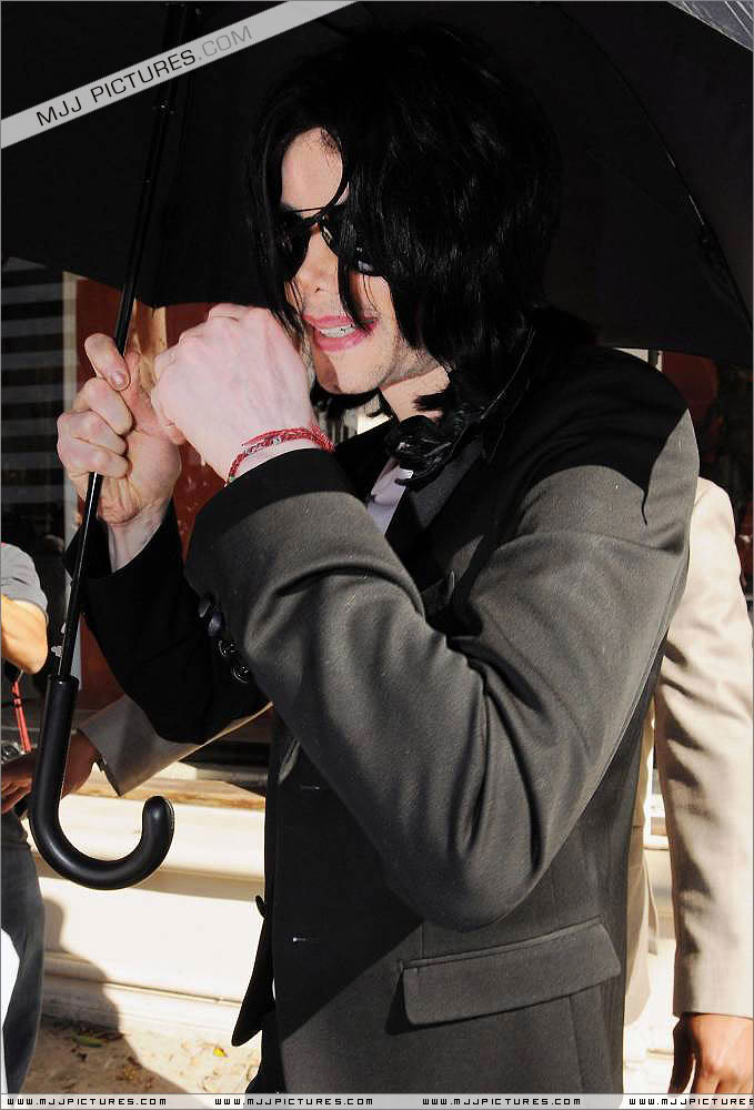 Michael - Michael Shopping In Beverly Hills 057