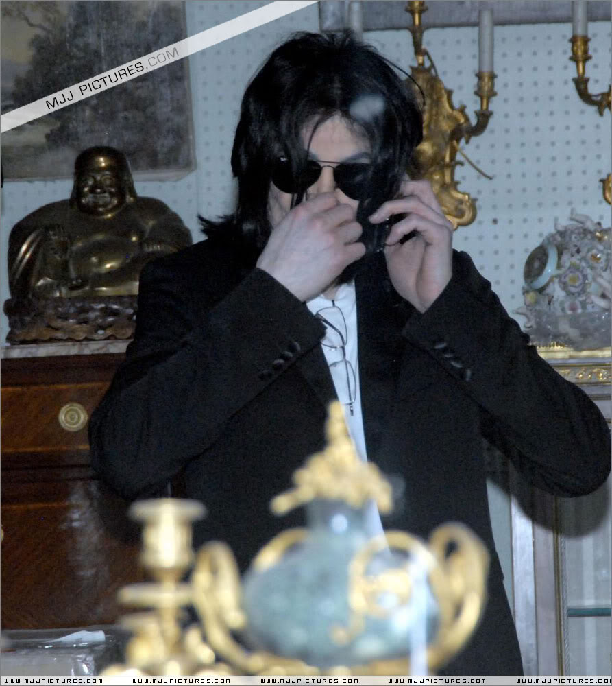 Michael - Michael Shopping In Beverly Hills 081