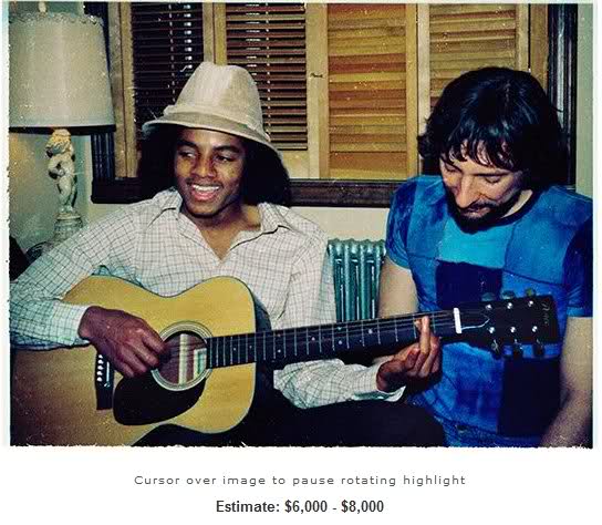 Michael Jackson Played Guitar 02-73