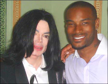jackson - DJ Whoo Kid Spends An Evening In Bahrain 'Chillin' ' With Michael Jackson 07-20