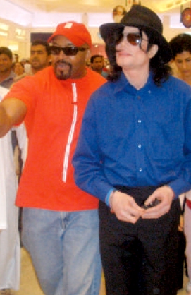 Michael Visits Oman 2005 O5