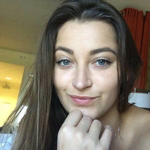 Scammer with photos of Dani Daniels (PART 1) 8unPlsw-Zrfw4944rooZXwiE5GR39rB-xT-N94SKcS49WZ0Puia_JHujgfE9HMaH