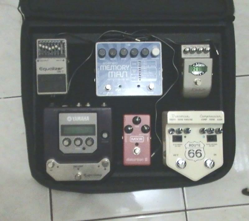 Post Your Guitar Pedalboards pictures here. - Page 3 Pedal2008