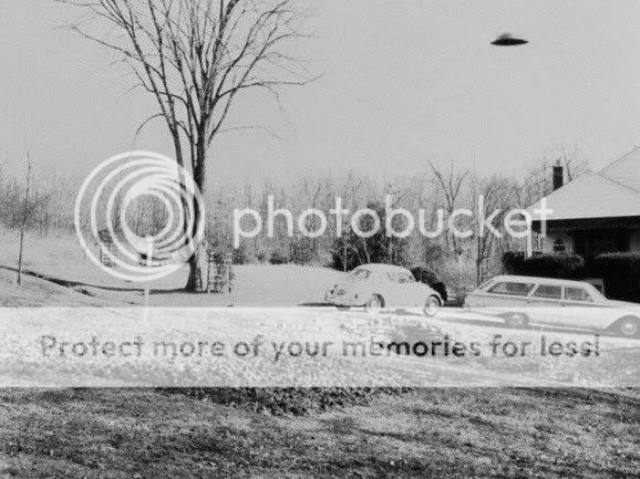  :  : Photos of UFOs Is9lzloogl51arrfpu1y