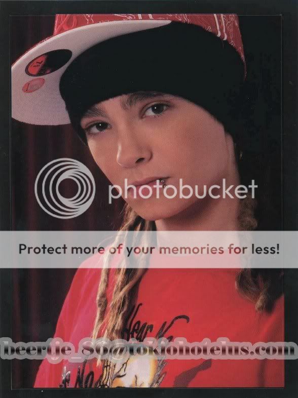 Tom Kaulitz Tomwitharedshirt