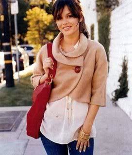 Elizabeths album (editado) Rachel_Bilson_Chaqueta-1