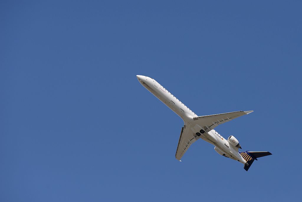 Aeroportul Bucuresti - Henri Coanda / Otopeni (OTP / LROP) - Aprilie 2015 DSC_1190_zps6ekacylh