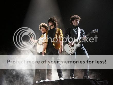 Karışık Jonas Brothers Resimleri 2 Jonas-1-1
