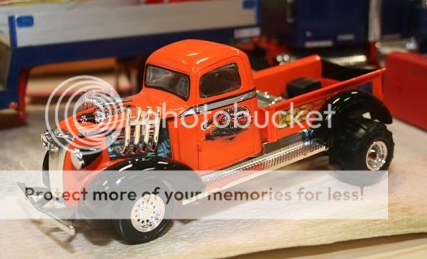 Model truck Show in Gaydon/UK HotRodPickup