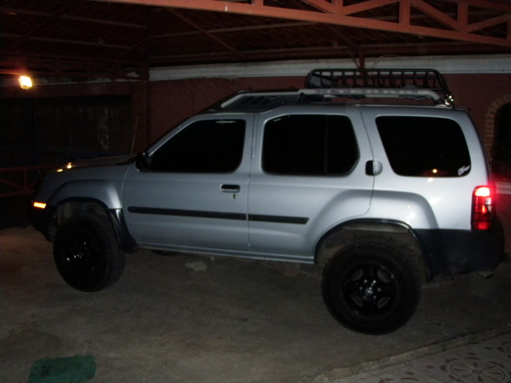 **URGE**XTERRA 2003 V6 4x4**URGE** P5140139