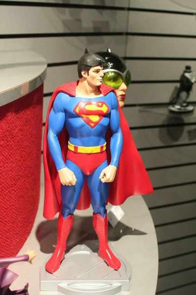 DC Direct: Figura de Christopher Reeve IMG_7809