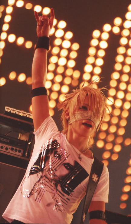 Pics with Reita - Page 2 D70