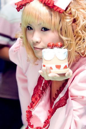 Cosplay Rozen Maiden *o* 589661Cosplay_Hinaichigo_1_by_shiro