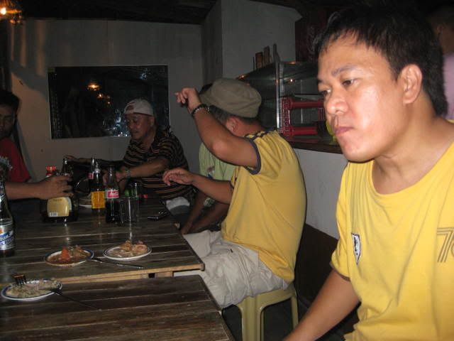 HAPPY BEERDAY PAP MONTI... MontisB-dayP2p2003