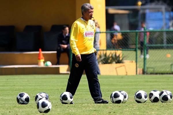 En su primera Liguilla, Chucho asume el reto del Campeonato Cucho