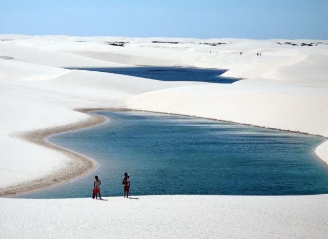 الرمال البيضاء .. حديقة البرازيل الوطنية Maranhenses Lençó 851e7904f4b6d6ff6d6350b7fa45e3a9