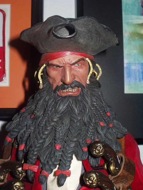 Blackbeard - Premium Format Figure - Saiu! FOTOS! Bbeardface2