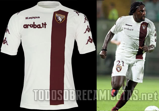 Torino - Uniformes - 2011/12 Torino112