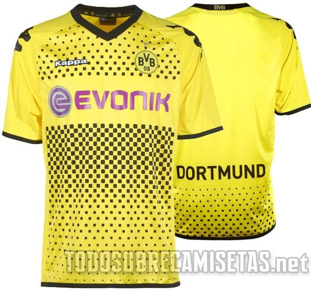 propocision de cambiar ekipacion y escudo Dortmund11main