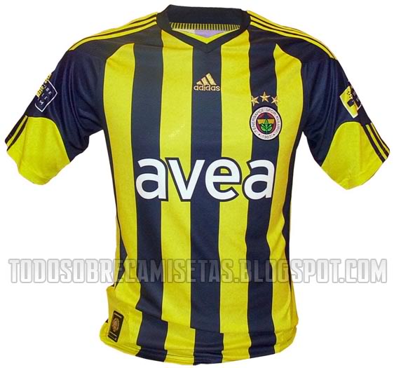 Fenerbahce - Titular - 2010/11 Fener1