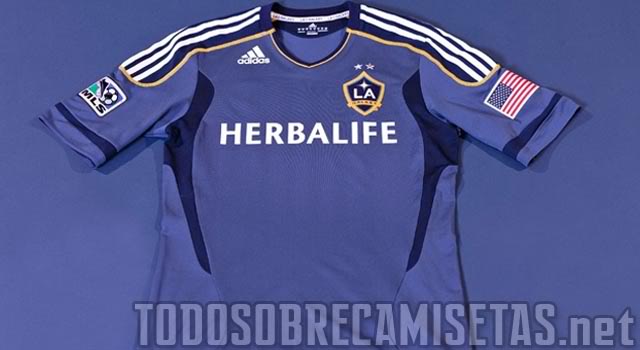 LA Galaxy - Uniforme - 2011  Galaxymain