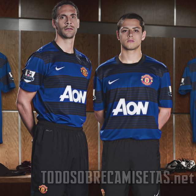 Manchester United Nike Home & Away Kit 11/12 - Página 3 ManU2main