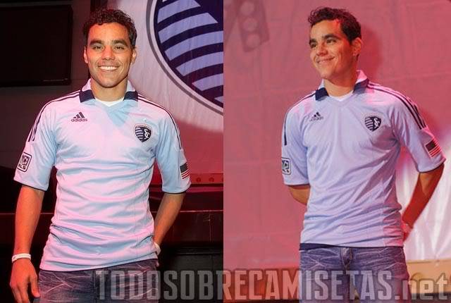 Sporting KC -  Uniformes - 2011 SportingFChome