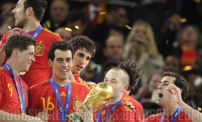 Camisa da Espanha com a estrela de campeã mundial Estrella2