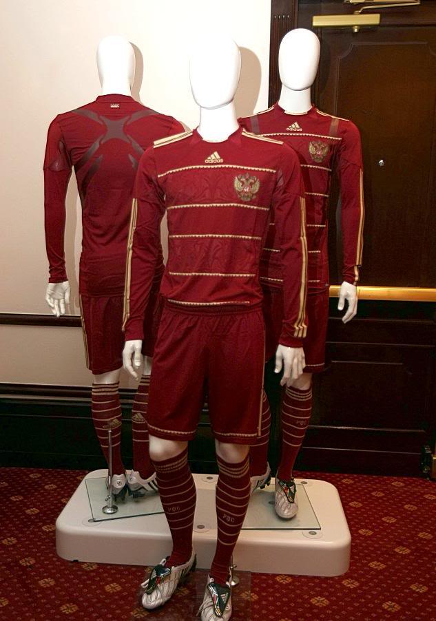 Nuevas equipaciones... F_1n43gbvygxvm_d55aa44