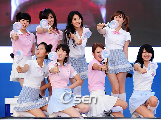 SNSD_Girls' Generation - Page 4 200808092320101710