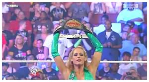 A New Champion... Michelle McCool ! Champ5