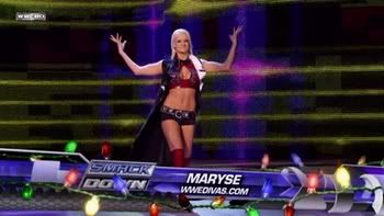 Me vs Maryse Normal_WWE_SmackDOwn_12_26_08_Mi-1