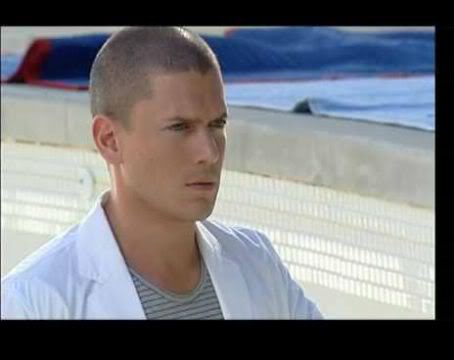 Wentworth Miller (photos et vidéos) - Page 6 0000556201-52776L