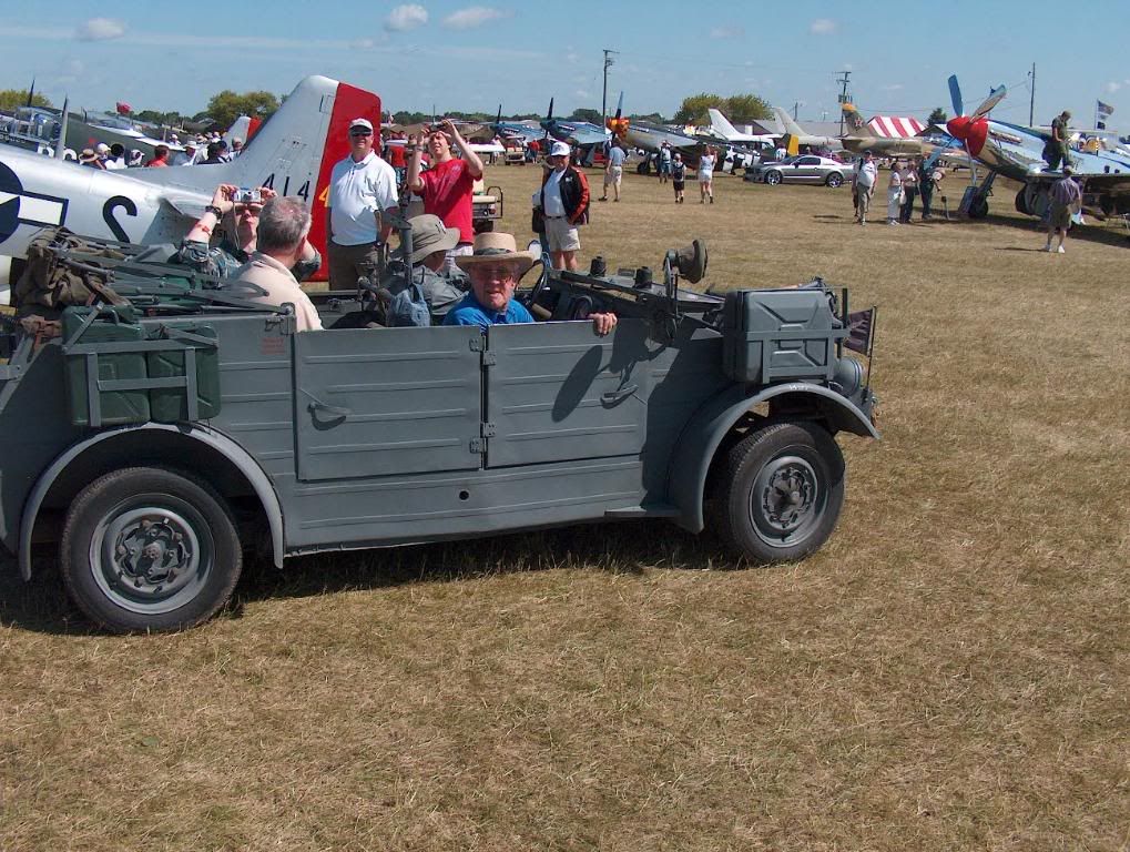 Sightings: Kinda like UFOs only for VWs instead. - Page 9 Airventure2009153