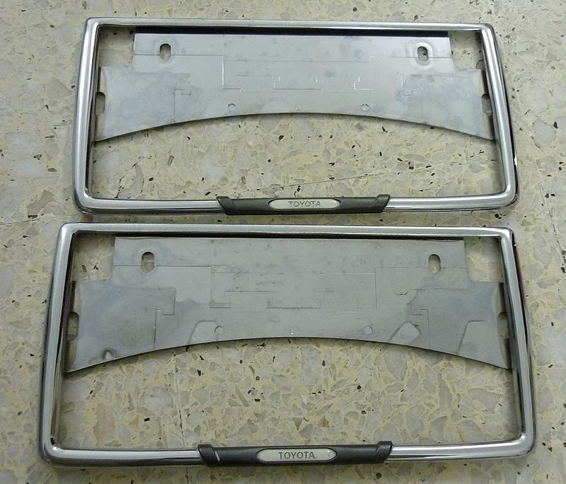 93-97 corolla optional extras & OEM Features Toyota-number-plate-holder