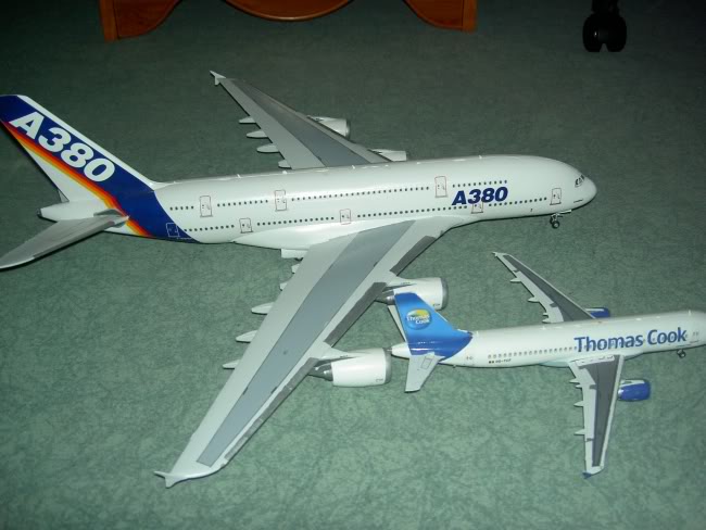 Airbus A 380 - Airbus Color - Revell - 1/144 A38012