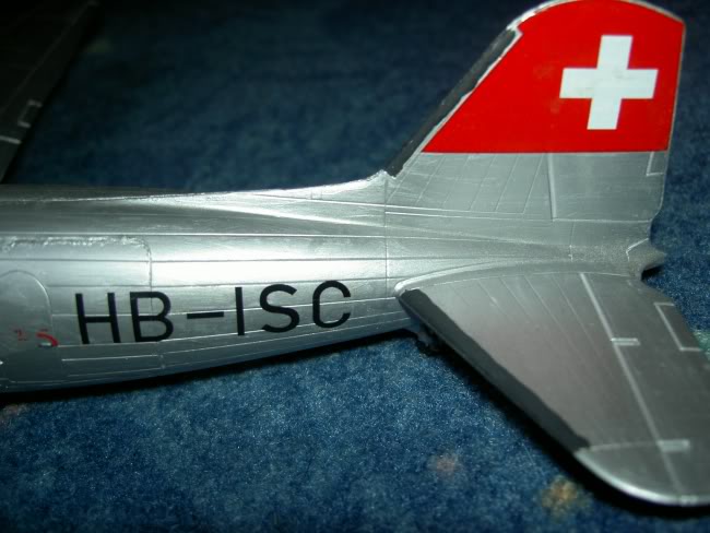 DC 3 - Swiss Air Lines - Revell - 1/72 DC35