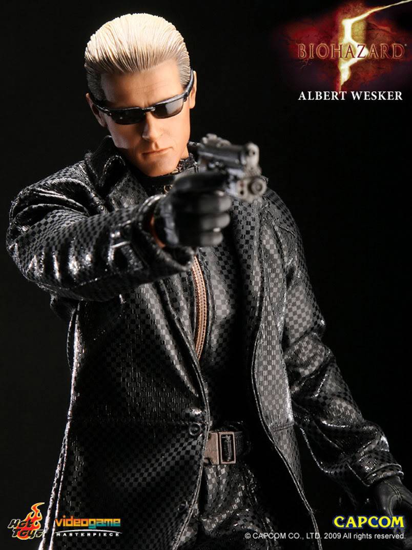 The RE5 Wesker figure is here! Wesker2