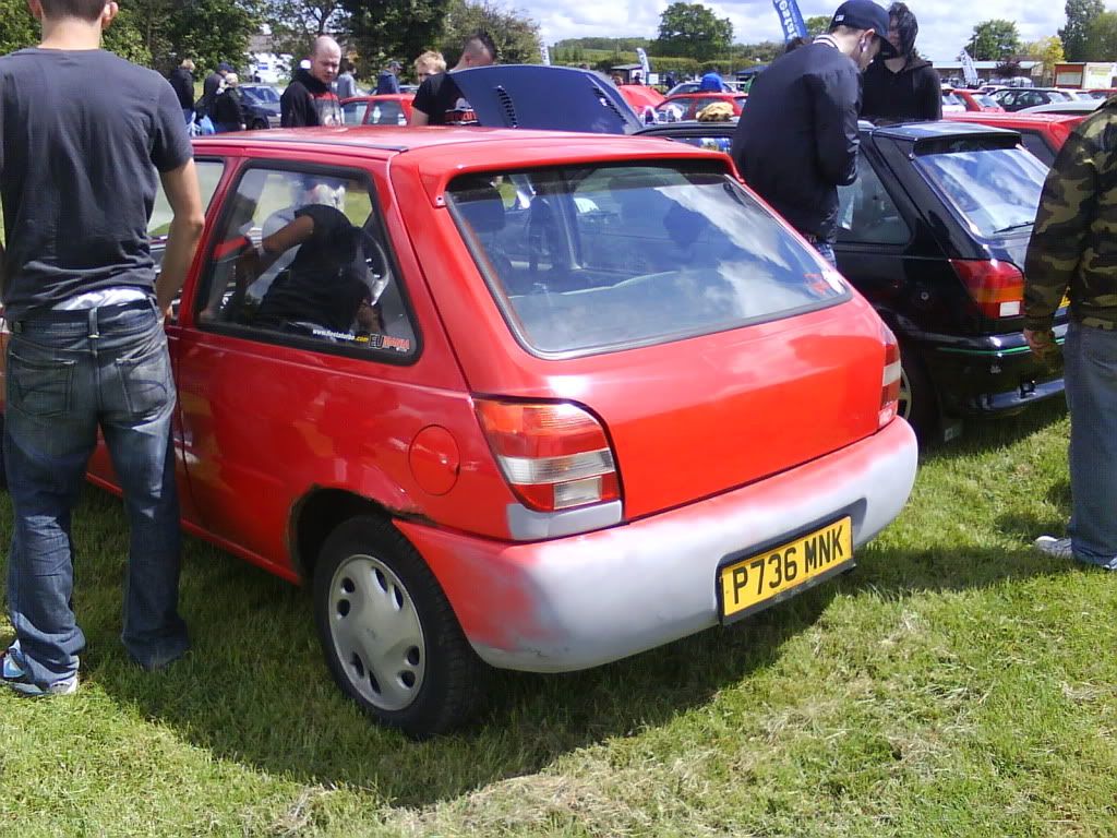 Ford Fiesta Mk3.5' Projekt REDshed(Fanny); New Car! DSC00400