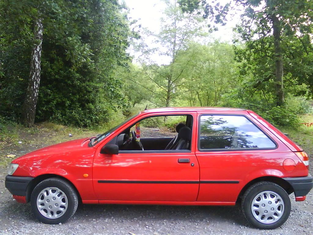 Ford Fiesta Mk3.5' Projekt REDshed(Fanny); New Car! DSC00466