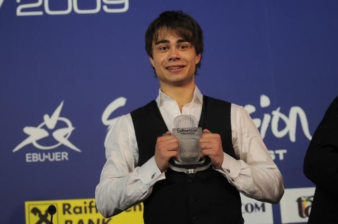 Slike......... Alexander-Rybak-alexander-rybak--4