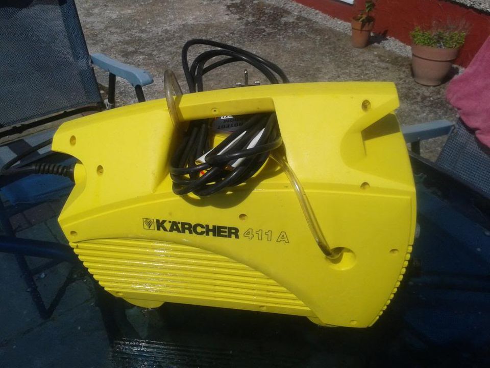 KARCHER 411A PRESSURE WASHER 2013-08-01142032_zps70bcc0c0