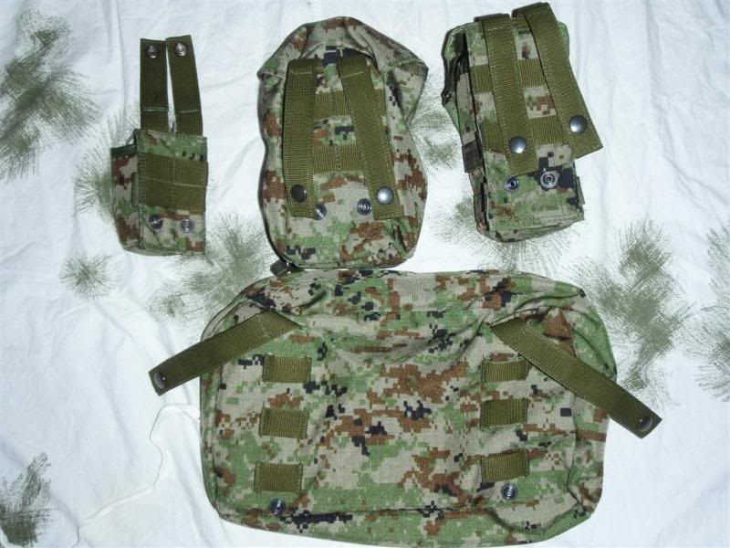 [Buffetteria russa] Centurion Vest surpat (Survival Corps) PA054072Large