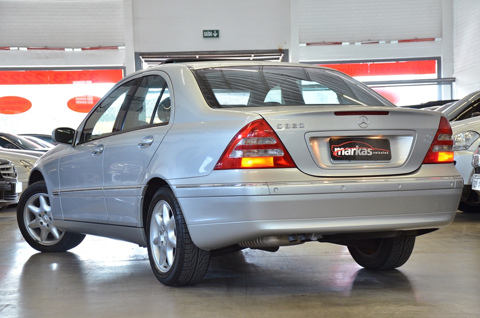 C320 W203 2001 com 7000Km - R$62.900,00 - VENDIDA 3-1