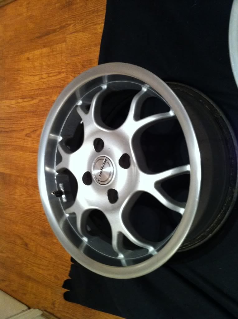 15" Borbet BS wheels  with polished dishes 4x108pcd IMG_0135