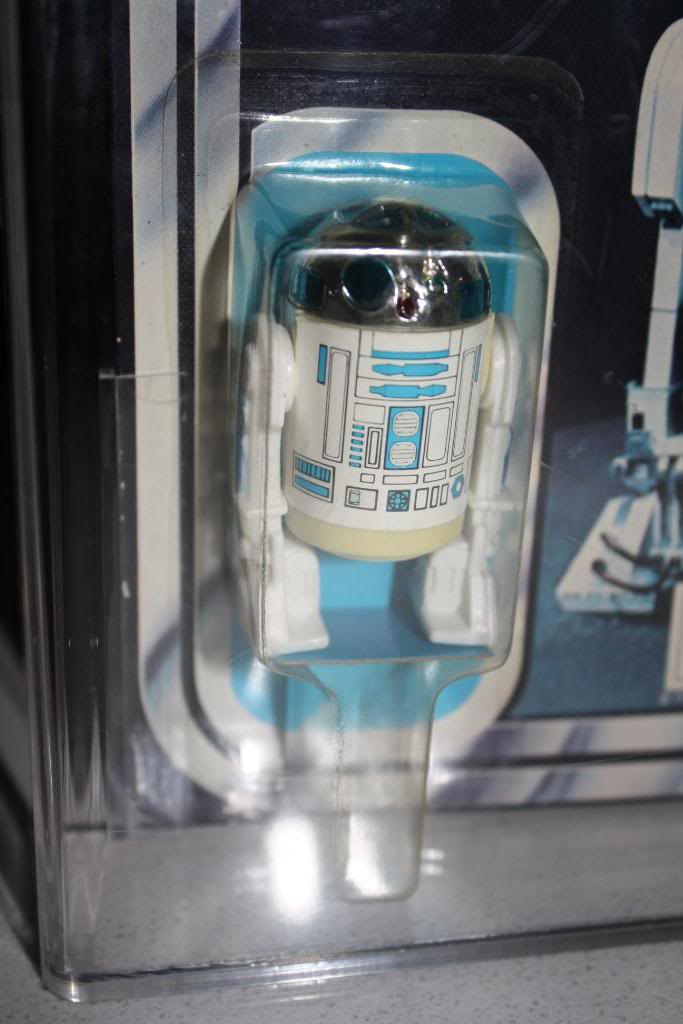 FS : UKG graded Palitoy Star Wars R2D2 12 back  IMG_9264